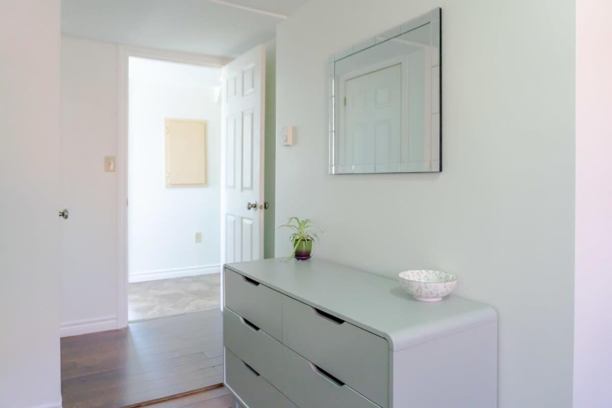 Amazing Location In Saint John 2 Bedroom Modern Parking New Exteriör bild