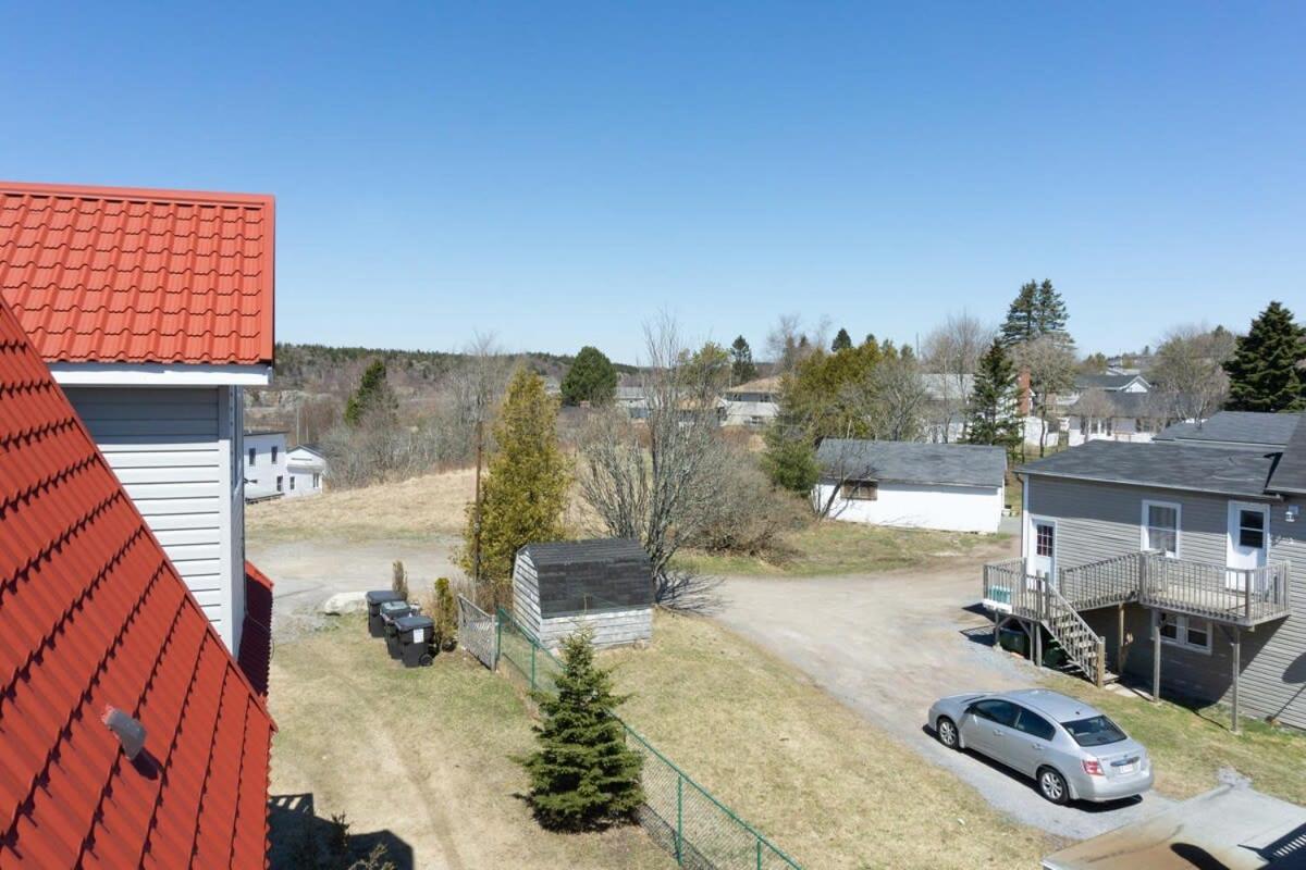 Amazing Location In Saint John 2 Bedroom Modern Parking New Exteriör bild