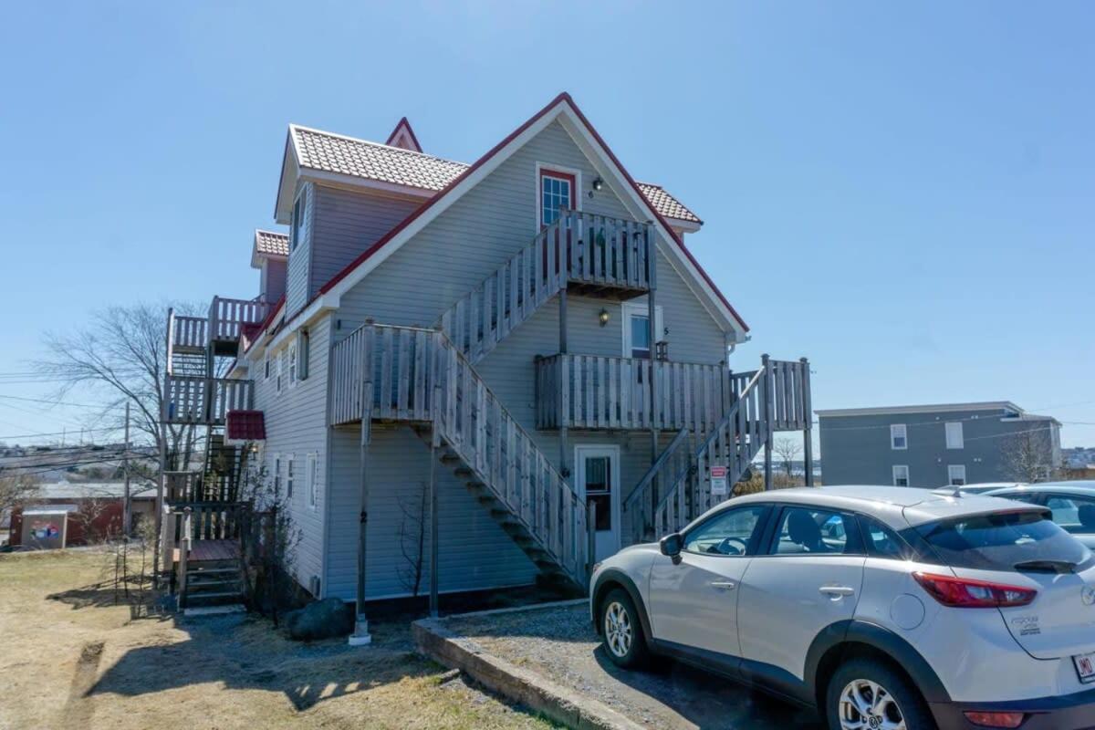 Amazing Location In Saint John 2 Bedroom Modern Parking New Exteriör bild
