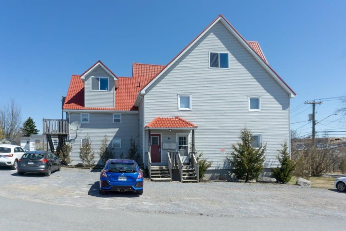 Amazing Location In Saint John 2 Bedroom Modern Parking New Exteriör bild